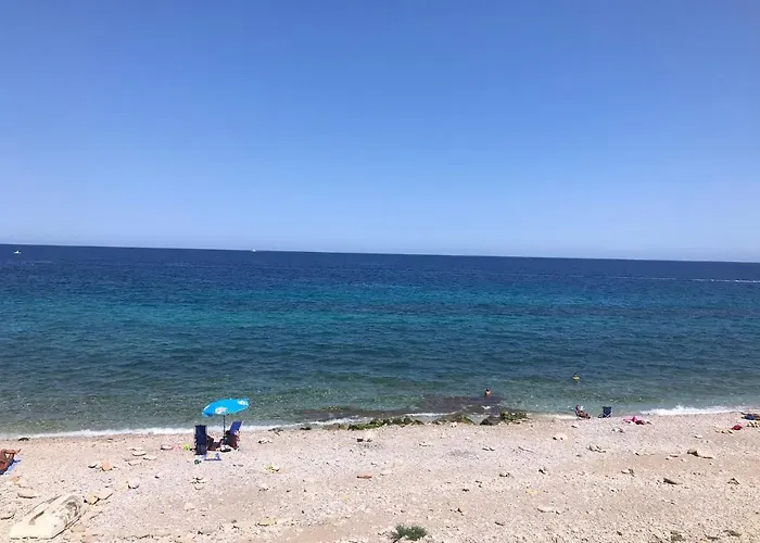 L'arco Sul Mare