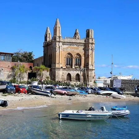 L'arco Sul Mare Lejlighed